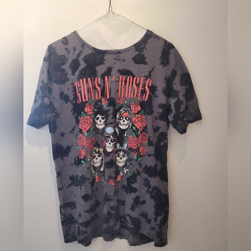 Black Short Sleeve Tee with Graphic Print